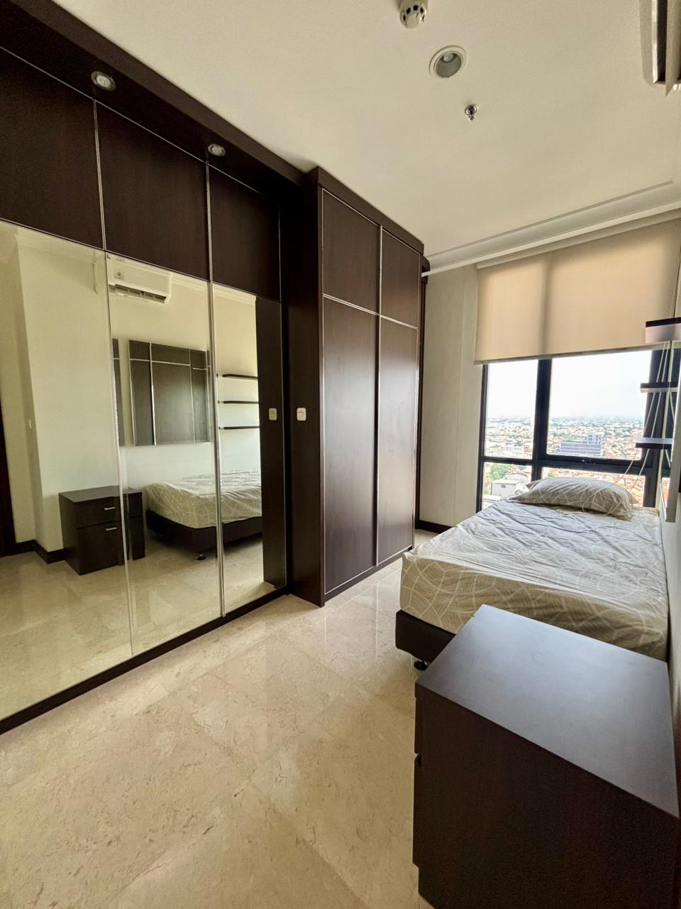 Apartemen Permata Hijau Suites 2BR XL Lantai 18 Full Furnish Disewakan, foto 2 dari 5